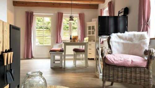 kleine meerZeit, süßes Knusperhäuschen mit Kaminofen - Foto 4