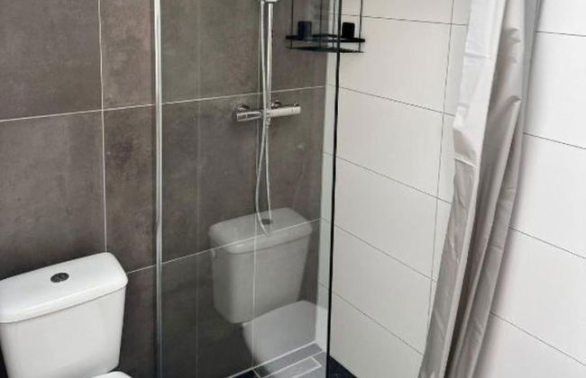 Qudi's Tiny House - Photo 16