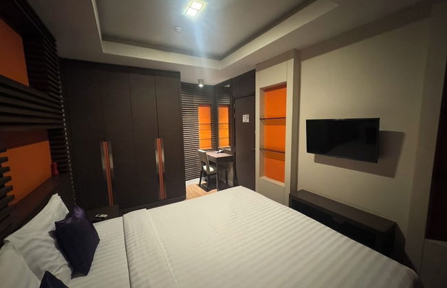 Palette Bella B All Suites Bangkok Hotel - Photo 31