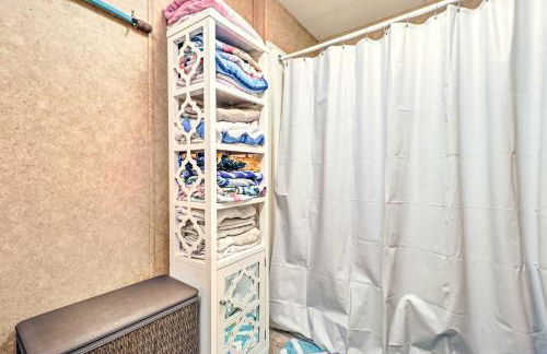 Home on Jordan Lake with Shared Dock and Boat Slip! - Foto 12