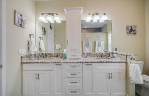 Spacious Home With Heated Pool! Sleeps 15! Billiard table! - Foto 26