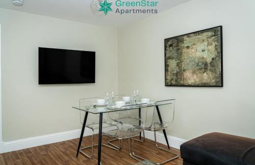 GreenStar Apartments Dundee - Short Walk Away Into Dundee City Centre - CLICK FOR OPTIONS - 6 PROPERTIES AVAILABLE FROM 1 TO 3 BEDROOMS ALL IN SAME BUILDING IDEAL FOR GROUP STAYS - Photo 112
