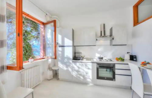 Apartment With View Lake Maggiore/Laveno Mombello - Foto 11