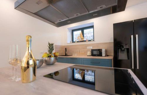 Villa VlaMar - new luxury house - Photo 11