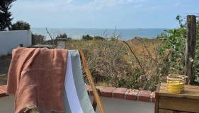 Feet in the water, 100 m from the city center - Foto 3