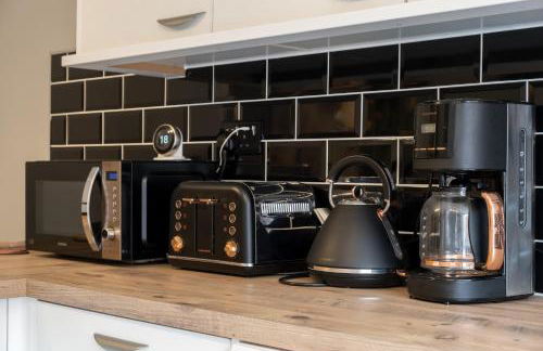 Wonderful Townhouse with BBQ Backyard - Foto 20