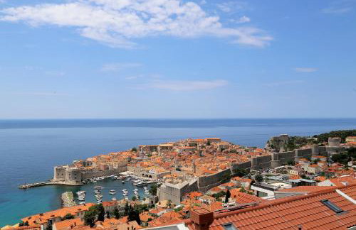 Exclusive Old Town and Sea View Apartments - Photo 64