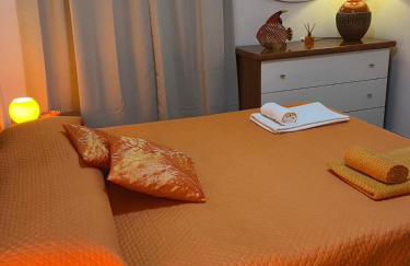 VILLA VITTORIA with LARGE PRIVATE HEATED SWIMMING POOL COMPLETE with HIDROMASSAGE FOR EXCLUSIVE USE , SEA and BEACH VIEW, 150 METERS FROM THE BEACH, POOL SURFACE 60 mq, POOL DEPTH 140 cm , FREE PARKING AND WIFI - Foto 24