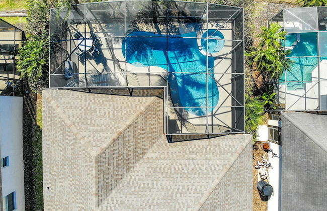 Elegant 5BR Home w Private Pool Spa Near Disney - Foto 59