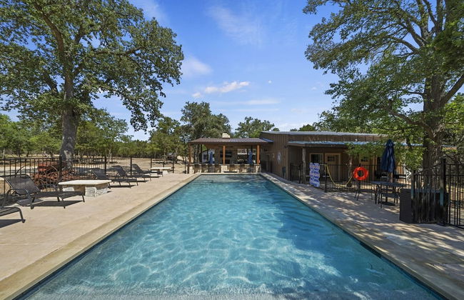 Luxury Retreat for 28 Terracotta Bliss Getaway - Photo 60