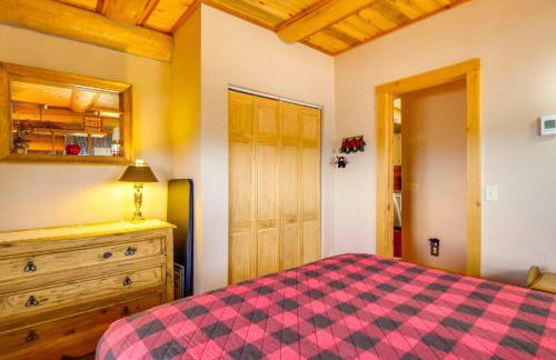 24-0089 Rustic Hartsel Getaway with 35-Acre Yard - Foto 18