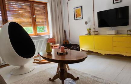 Waldliebe - Wohnung mit großem Balkon und Burgblick - Photo 3