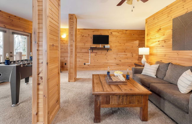 Leyland by Avantstay Cabin Mansion w/ Views - Foto 32