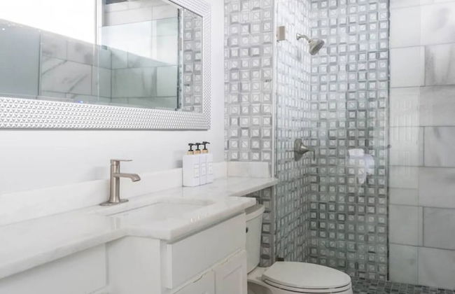 Swanky Townhome - Foto 18