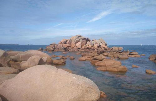 Holiday Home in Guerlesquin near Lake - Foto 24