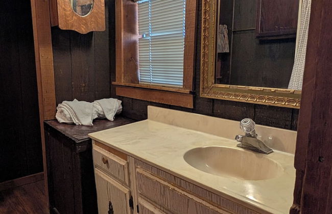 Cedarvale Cabins at Turner Falls - Photo 70