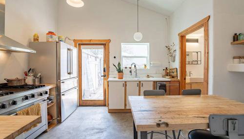 Modern Historic 1900 Adobe Bungalow in Downtown - Foto 3