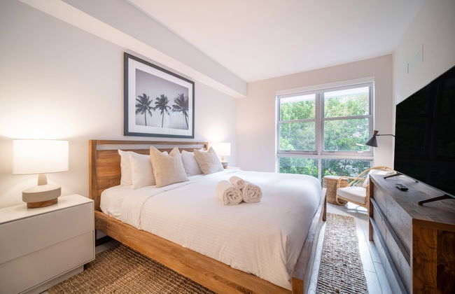 Tucker at Palmer Dadeland Miami - Photo 35