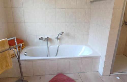 Apartment Haus am Kiessee - Mediterranes Flair mit Seeblick by Interhome - Foto 18