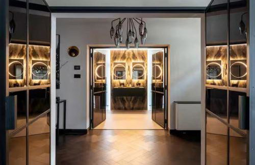 Near Transport - Hot tub - Fireplace - Sleeps 2 - Foto 10