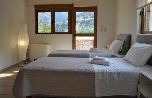 Into The Blue Apartment - Photo 6