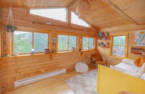 Golden Oasis - Photo 17