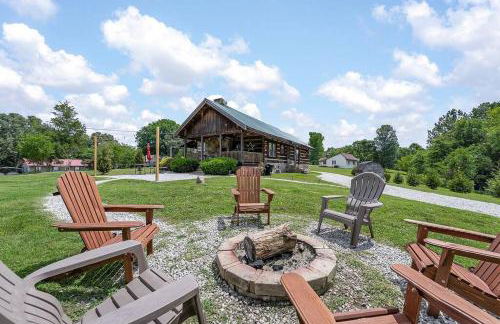 Rustic Cabin, Dock, Firepit, Kayaks & Games - Foto 1