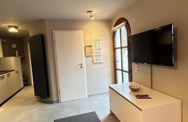 Helle Souterrain-Wohnung mit eigenem Eingang - Foto 23