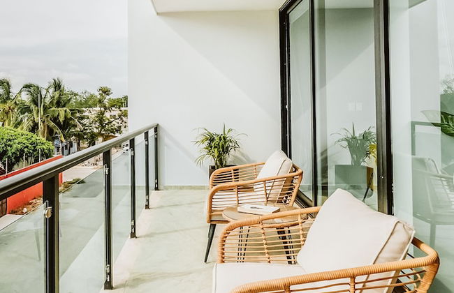 Level luxury condos - Photo 66