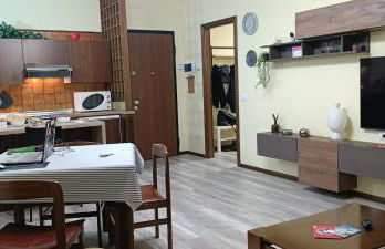 AlipierHome Bernina Gateway Dormi sul Percorso del Trenino - Foto 25