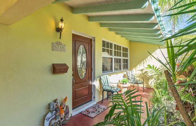 Beautiful Comfy Home With Private Hot Tub Close To Beach 2 Bedroom Home by RedAwning - Foto 27