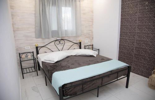 Village Anto Fira - Photo 10