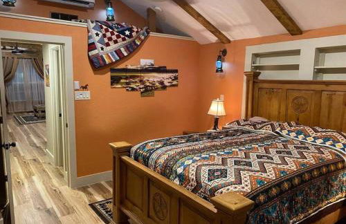 Stockyards-Walk 1 Block to StockYards-Cowboy Cabin - Photo 18