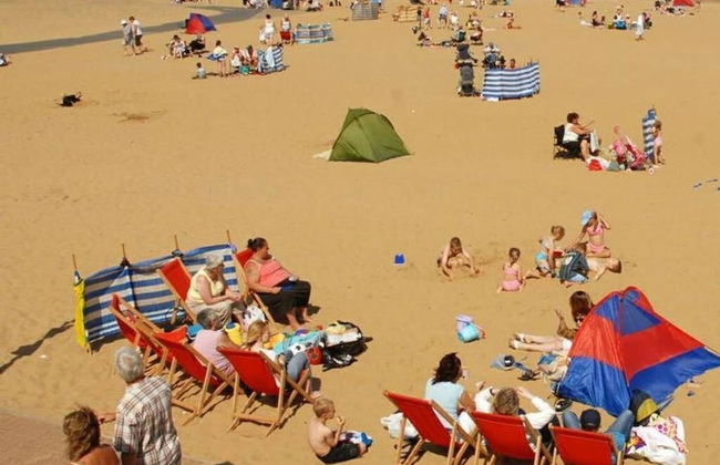 South Shield's Emerald 2 Bed Apartment - Photo 26