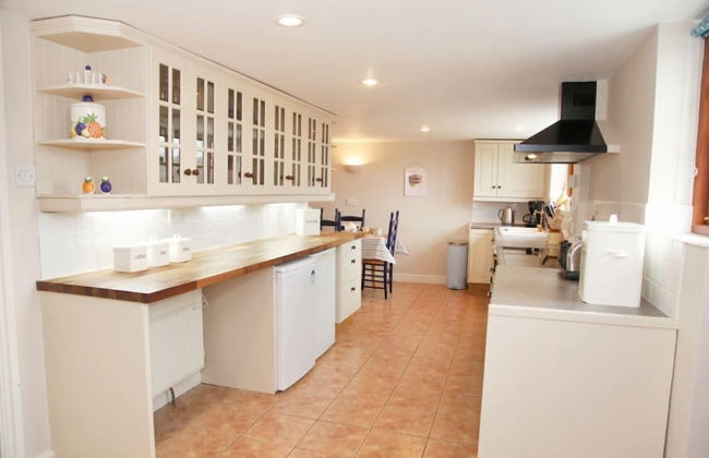 Birchill Farm Holiday Cottages - Photo 15