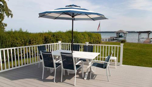 Katies Cottage Lakefront Stay with Hot Tub and Kayaks - Foto 5