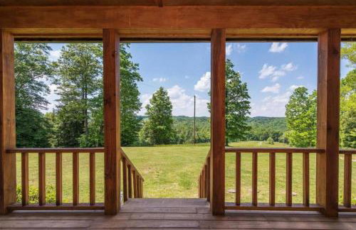 Heavenly Hideaway- Hot Tub, Firepit, Covered Patio - Foto 3
