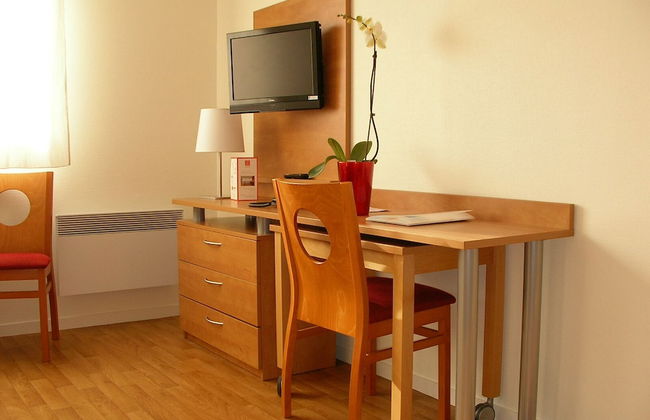 Séjours & Affaires Rennes Villa Camilla - Foto 17