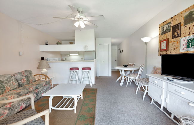 Castle at Moloka'i Shores - Photo 12