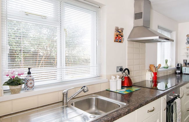 Beautiful Georgian Home in the Heart of Chichester - Photo 7