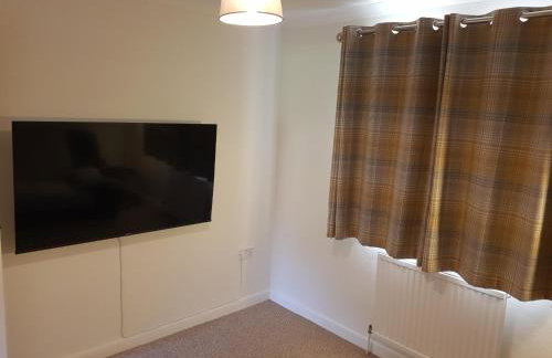 Beechcroft 2 bed part house - Photo 31