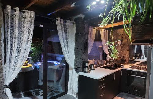 ALOELUX VILLA ! - Private Villa with Jacuzzi, cinema ,massage ,wonderful view, art desing villa - Photo 23