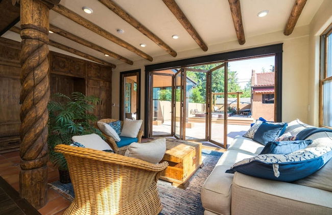 La Casa Loba Spanish Hacienda Hot Tub & Pool - Foto 1