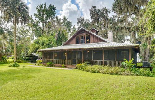 Little Lake George Hideaway with Furnished Boathouse - Foto 1