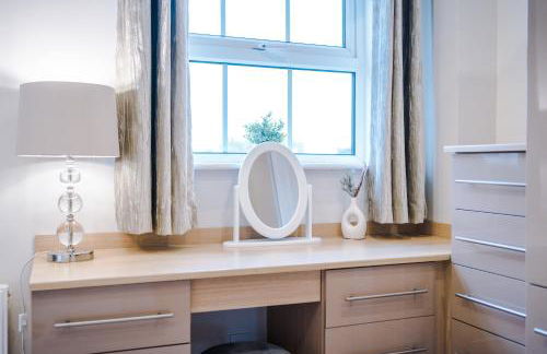 NEW! Incredible Home In Northwich By 53 Degrees Property, Perfect For Groups, FREE Parking! - Photo 51