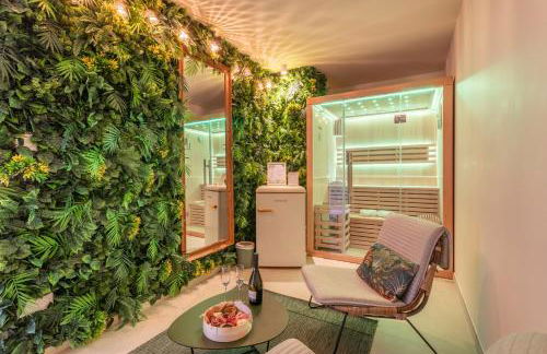 Suite Emeraude Spa Détente avec Balnéo Double & Sauna - Foto 4