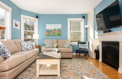 Steps to Downtown Rooftop Deck Flexible Temp Stay - Foto 1