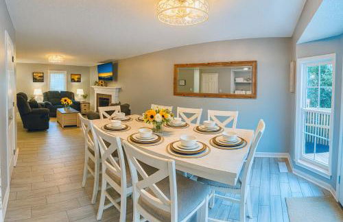 Retreat 4BR Sleeps 10 plus, 8mi LakePoint, Red Top - Foto 41