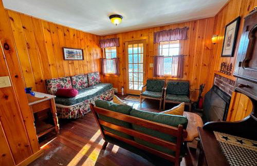 11G Quintessential New Engalnd Cottage with Fantastic Views! - Foto 4