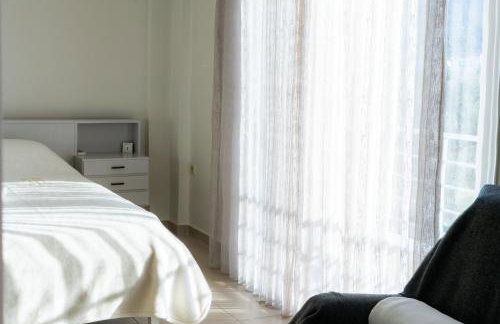 Christo’s Beachfront Bliss - Foto 21